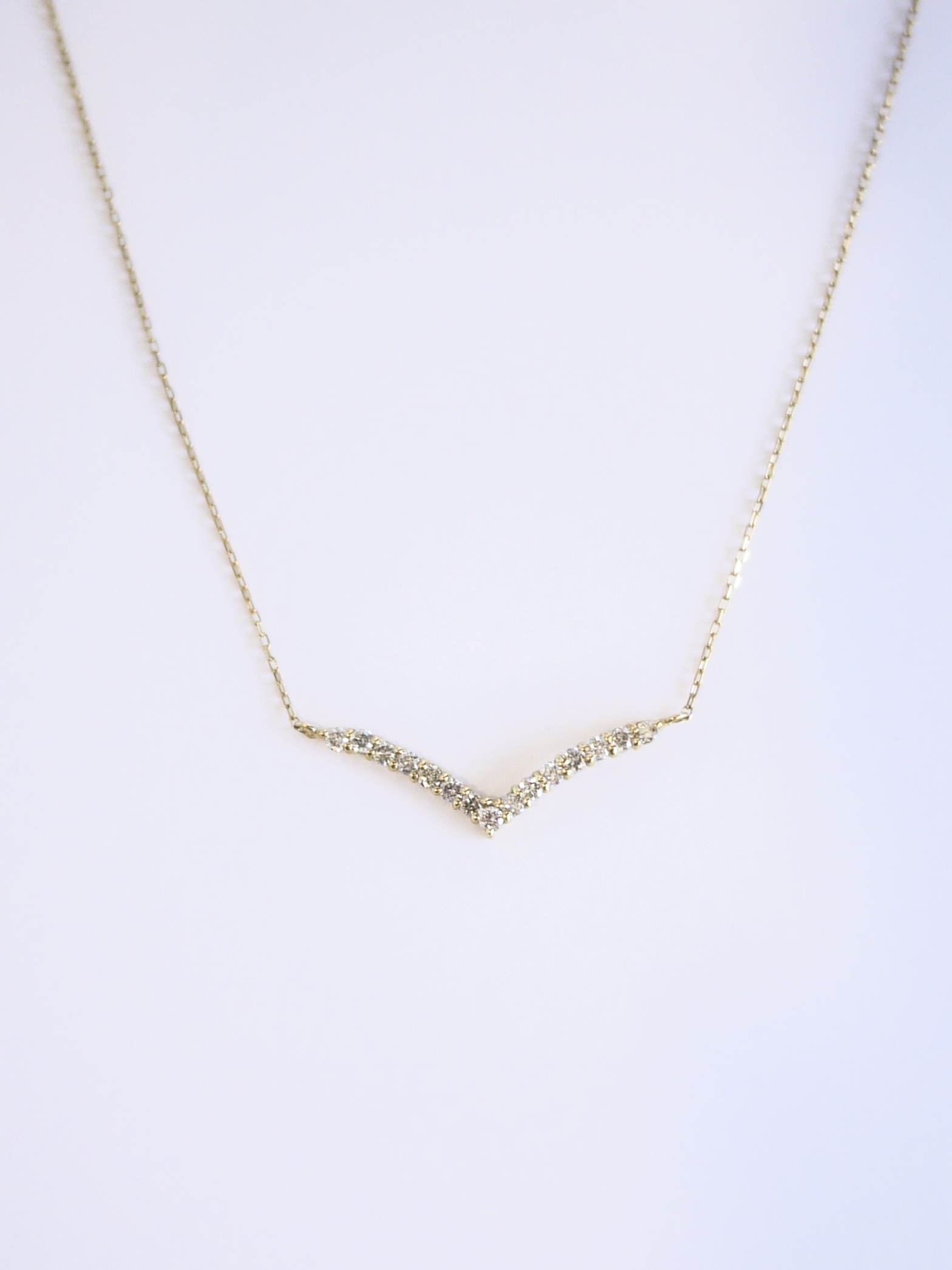 ダイヤ ネックレス｜獅子座の星座石・4月誕生石