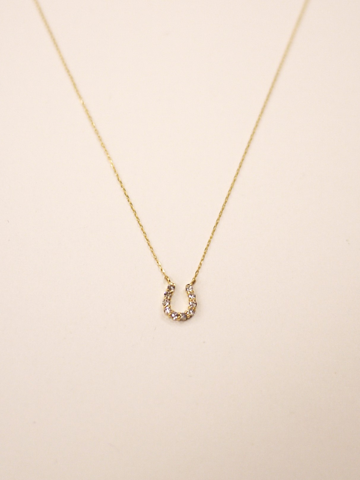 ダイヤ 馬蹄 ネックレス｜獅子座の星座石・4月誕生石