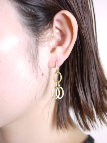 [完売] ゴールド ロングチェーン ピアス